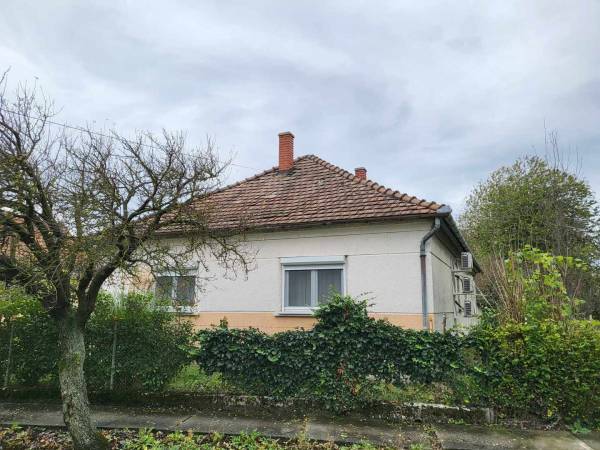 eladó családi ház, Balatonszentgyörgy