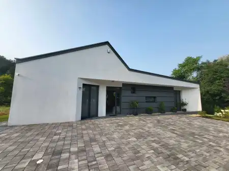 Eladó családi ház, Gyenesdiás 4 szoba 160 m² 160 M Ft