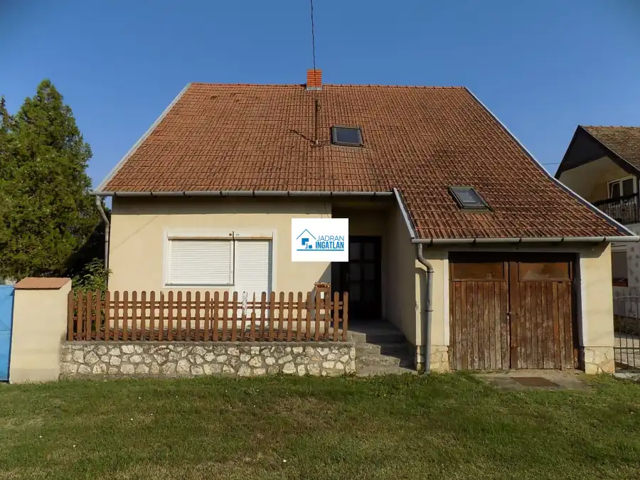 eladó családi ház, Mezőlak