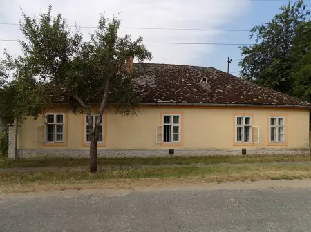 Eladó családi ház, Nagydém 3 szoba 84 m² 17.5 M Ft